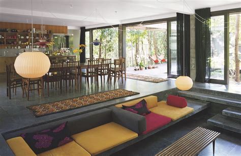  Lively Homes: A Thai Perspective on Colorful Interiors!